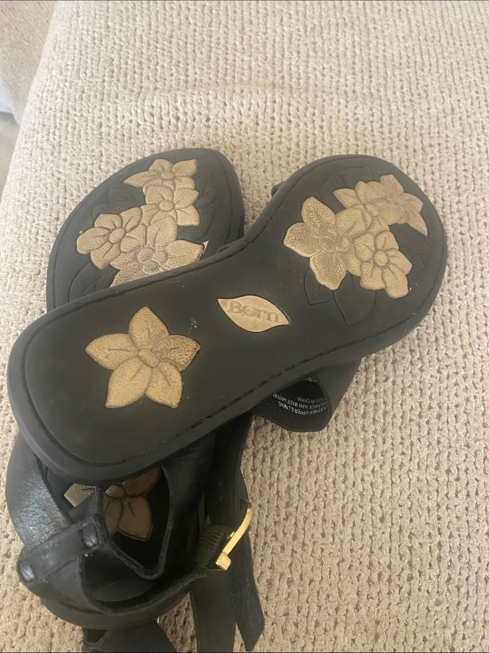 Born ankle strap sandals 8M - Picture 8 of 9